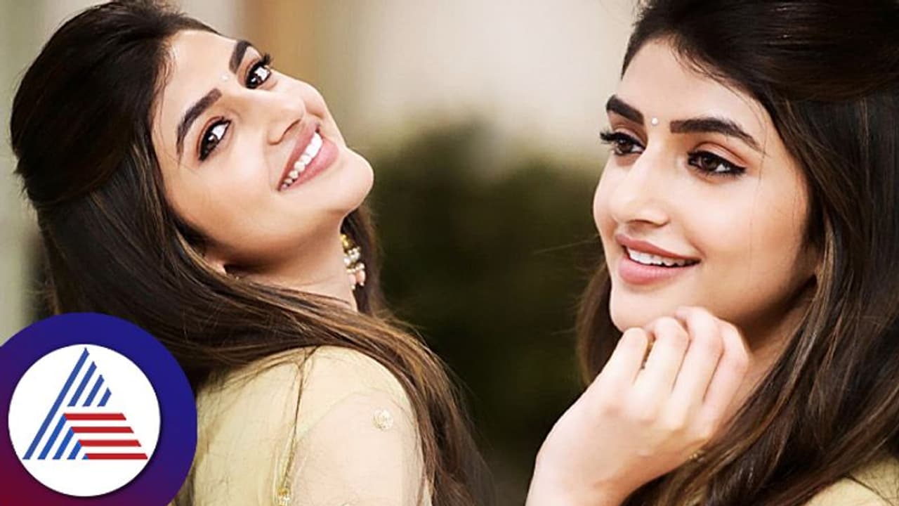 10 ಕೋಟಿ ಆಫರ್ ರಿಜೆಕ್ಟ್ ಮಾಡಿದ ಕನ್ನಡತಿ ಶ್ರೀಲೀಲಾ: ಕಾರಣ ಏನ್ ಗೊತ್ತಾ? 10 ಕೋಟಿ ಆಫರ್ ರಿಜೆಕ್ಟ್ ಮಾಡಿದ ಕನ್ನಡತಿ ಶ್ರೀಲೀಲಾ: ಕಾರಣ ಏನ್ ಗೊತ್ತಾ?