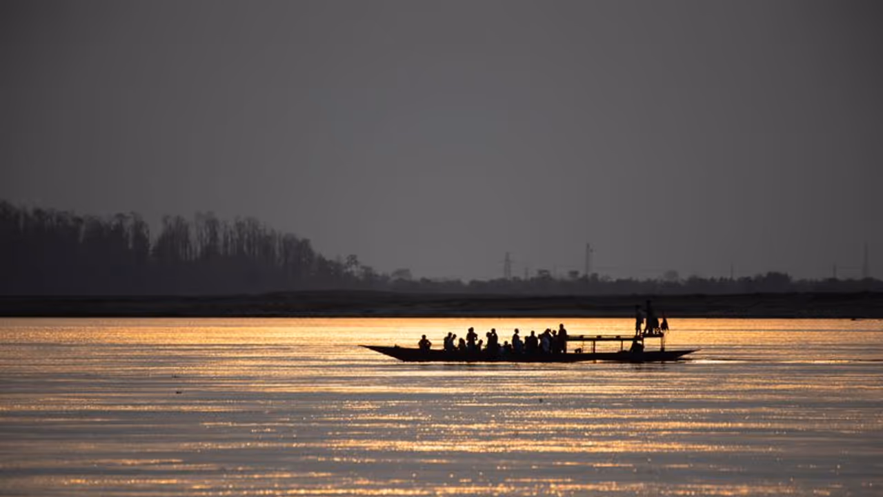 ಚೀನಾಗೆ ಕಾಶ್ಮೀರ ಜಾಗದ ಆಫರ್, ಪ್ರತಿಯಾಗಿ ಭಾರತಕ್ಕೆ ಬ್ರಹ್ಮಪುತ್ರ ನದಿ ನೀರು ನಿಲ್ಲಿಸಲು ಪಾಕ್ ಮನವಿ