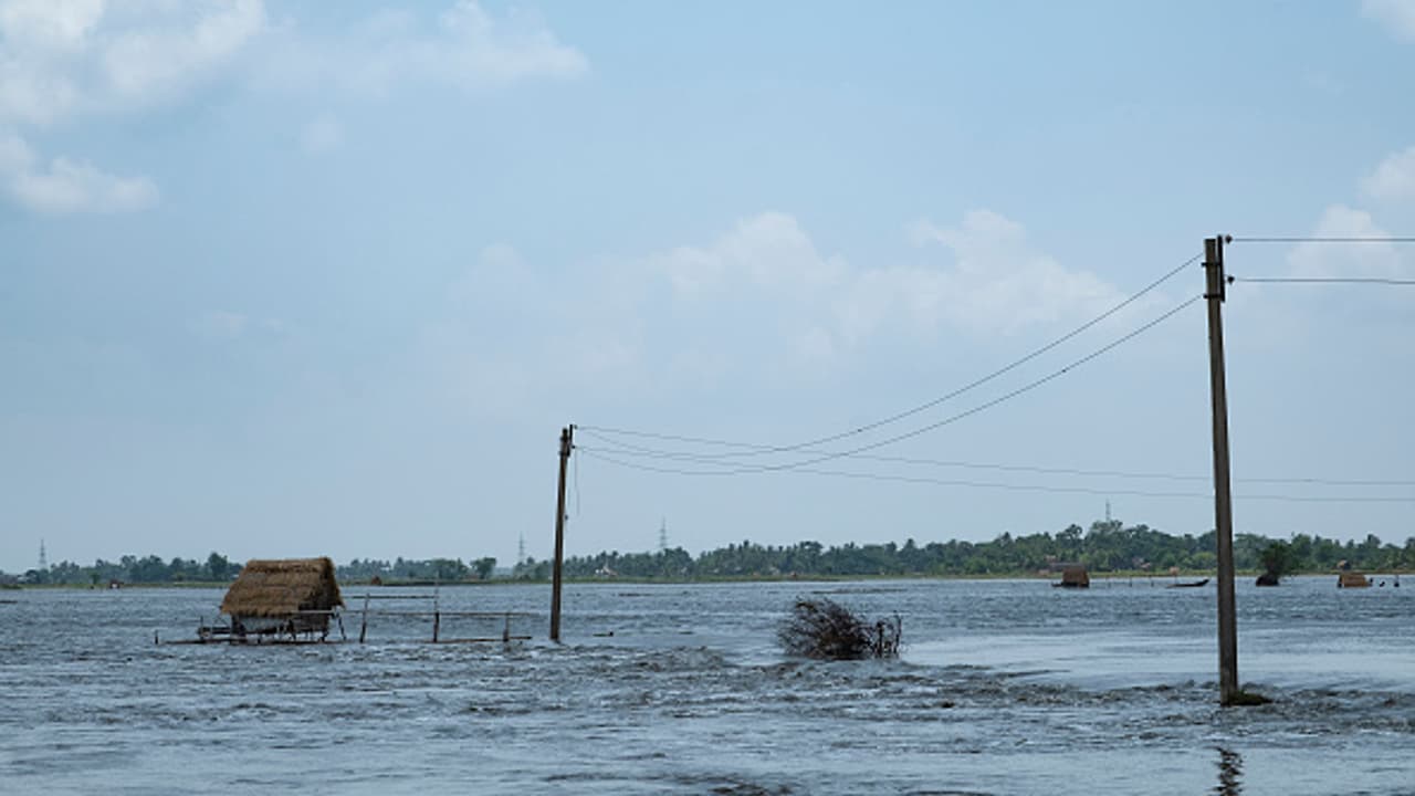 കനത്തമഴ: പത്തനംതിട്ടയിൽ വിദ്യാഭ്യാസ സ്ഥാപനങ്ങൾക്ക് നാളെ അവധി ‌