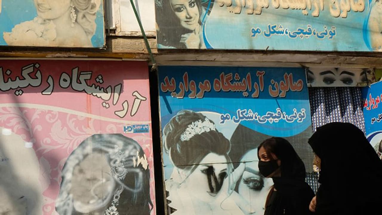 രാജ്യത്തെ ബ്യൂട്ടി സലൂണുകൾ പൂട്ടാൻ താലിബാന്‍റെ ഫത്വ 