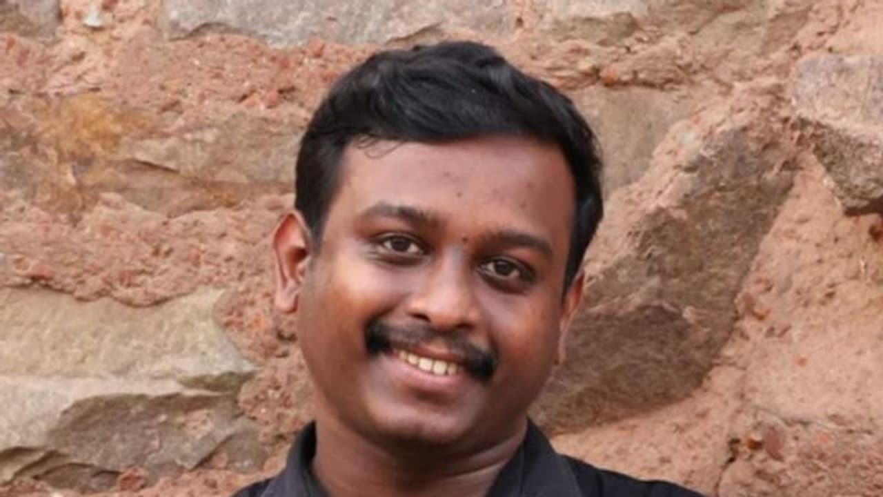 IFS പരീക്ഷയിൽ റാങ്ക്; മത്സ്യത്തൊഴിലാളി മേഖലയിൽ നിന്ന് UPSC കടന്ന് ആനന്ദ് ജസ്റ്റിൻ