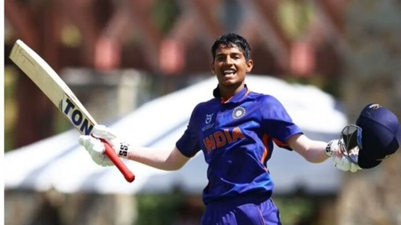 ఆసియా కప్ 2023 : ఇండియా ఏ జట్టును ప్రకటించిన బీసీసీఐ, తెలుగు కుర్రాడికి చోటు ఆసియా కప్ 2023 : ఇండియా ఏ జట్టును ప్రకటించిన బీసీసీఐ, తెలుగు కుర్రాడికి చోటు