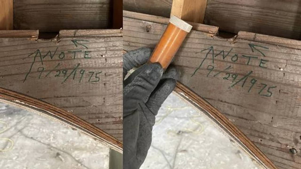 വീട് നവീകരിക്കാനെത്തി, കാർപെന്റർ കണ്ടെത്തിയത് 48 വർഷം മുമ്പെഴുതിയ രണ്ടുപേജ് കത്ത്, അതിൽ... 