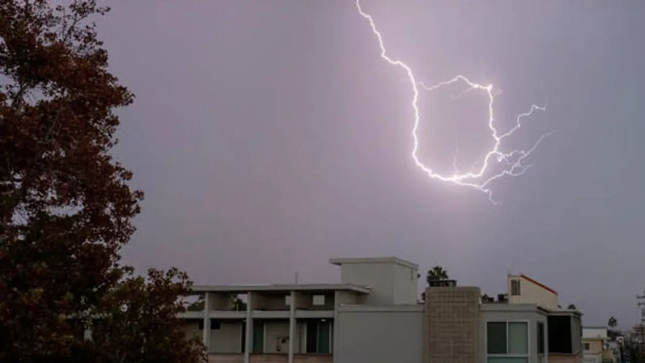 Lightning struck Odisha over 63000 times this weekend; 12 dead