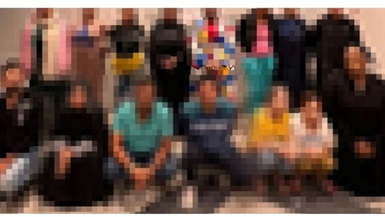 സോഷ്യല്‍ മീഡിയയിലൂടെ സദാചാര വിരുദ്ധ പ്രവൃത്തികള്‍; 15 പ്രവാസികളെ അറസ്റ്റ് ചെയ്തു