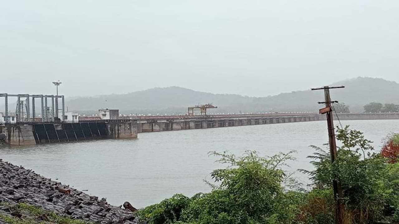 ಶಿವಮೊಗ್ಗ ಜಿಲ್ಲೆಯಲ್ಲಿ ಮುಂಗಾರು ಚುರುಕು: ಗಾಜನೂರು ಡ್ಯಾಂ ಭರ್ತಿ ಶಿವಮೊಗ್ಗ ಜಿಲ್ಲೆಯಲ್ಲಿ ಮುಂಗಾರು ಚುರುಕು: ಗಾಜನೂರು ಡ್ಯಾಂ ಭರ್ತಿ