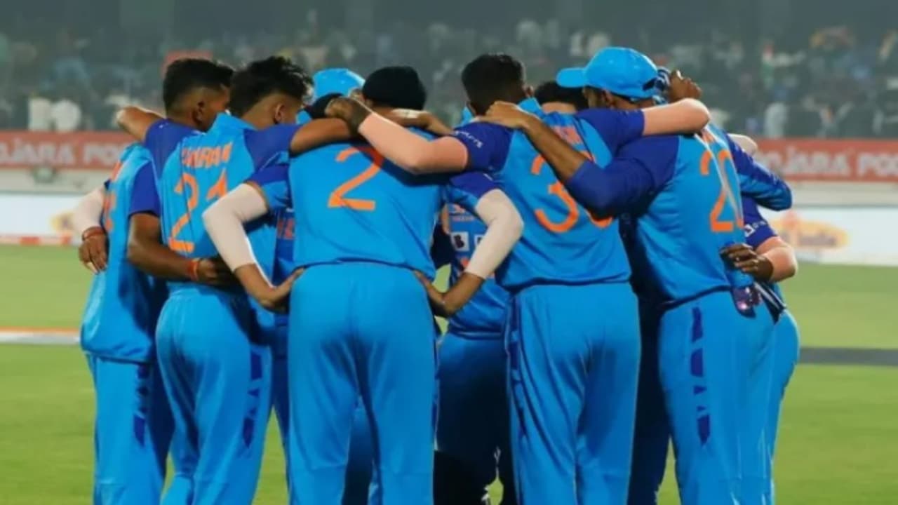 പാക്കിസ്ഥാനെതിരായ നിർണായക പോരാട്ടത്തിനൊരുങ്ങുന്ന ഇന്ത്യക്ക് സന്തോഷവാർത്ത, സൂപ്പർ താരം തിരിച്ചെത്തി