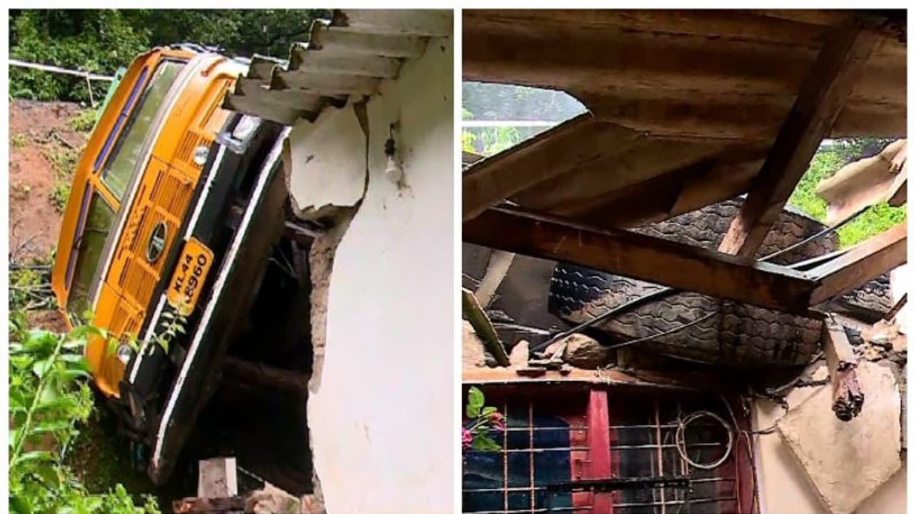 വീടിന് മുകളില് ലോറി വീണ സംഭവം; വീട്ടില് നിന്ന് ഇറങ്ങി പോകാൻ പൊലീസ് ആവശ്യപ്പെട്ടെന്ന് കുടുംബം വീടിന് മുകളില് ലോറി വീണ സംഭവം; വീട്ടില് നിന്ന് ഇറങ്ങി പോകാൻ പൊലീസ് ആവശ്യപ്പെട്ടെന്ന് കുടുംബം