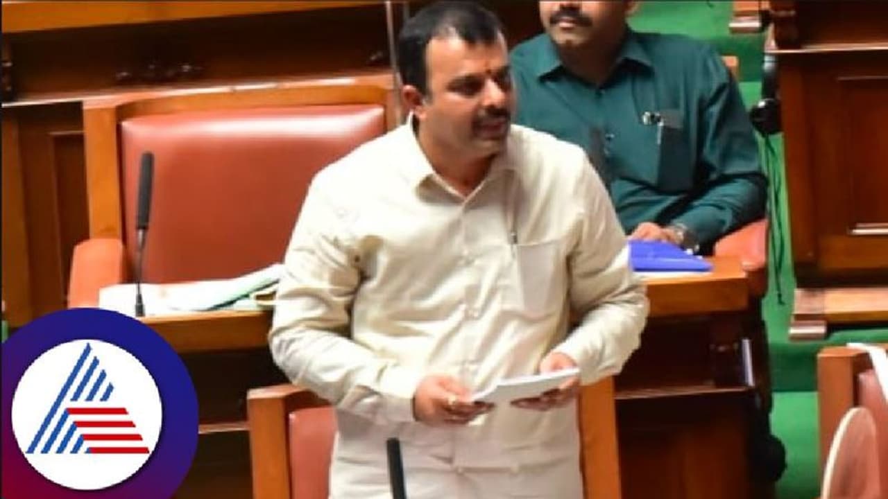 ದೈವಾರಾಧನೆ ಪ್ರದರ್ಶನವಲ್ಲ; ಪ್ರತಿಭಾ ಕಾರಂಜಿಯಲ್ಲಿ ಬಳಸಬೇಡಿ: ಸುನೀಲ್ ಕುಮಾರ್ ದೈವಾರಾಧನೆ ಪ್ರದರ್ಶನವಲ್ಲ; ಪ್ರತಿಭಾ ಕಾರಂಜಿಯಲ್ಲಿ ಬಳಸಬೇಡಿ: ಸುನೀಲ್ ಕುಮಾರ್