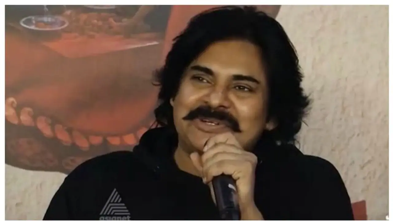 രാജ്യത്തെ മുന്നിര നടനാണ് ഞാന് 1000 1500 കോടി രൂപ എളുപ്പത്തില് സമ്പാദിക്കും, പക്ഷെ: പവന് കല്ല്യാണ് രാജ്യത്തെ മുന്നിര നടനാണ് ഞാന് 1000 1500 കോടി രൂപ എളുപ്പത്തില് സമ്പാദിക്കും, പക്ഷെ: പവന് കല്ല്യാണ്