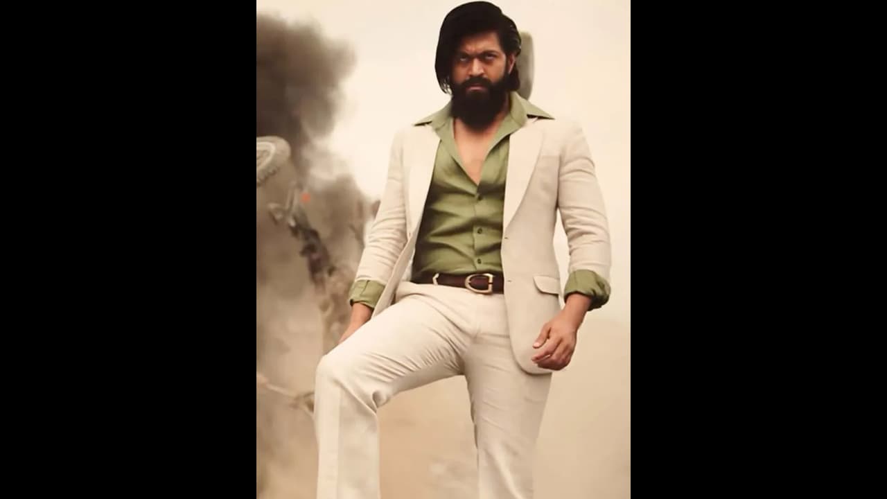 రికార్డ్ లపై కన్నేసిన కెజియఫ్, జపాన్ లో రిలీజ్ కు సన్నాహాలు.. ఎప్పుడంటే..? రికార్డ్ లపై కన్నేసిన కెజియఫ్, జపాన్ లో రిలీజ్ కు సన్నాహాలు.. ఎప్పుడంటే..?