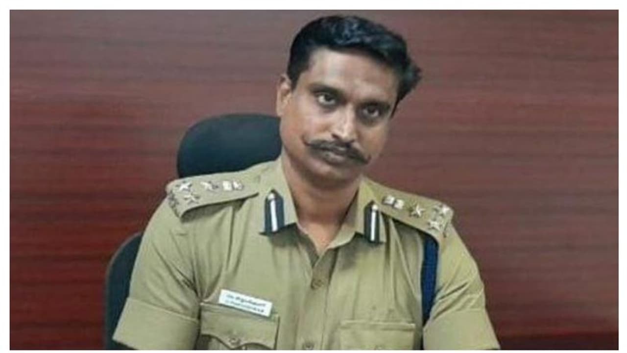 സുരക്ഷാ ജീവനക്കാരനോട് തോക്ക് ചോദിച്ചുവാങ്ങി, തമിഴ്നാട്ടിൽ ഡിഐജി വെടിയുതിര്‍ത്ത് മരിച്ചു