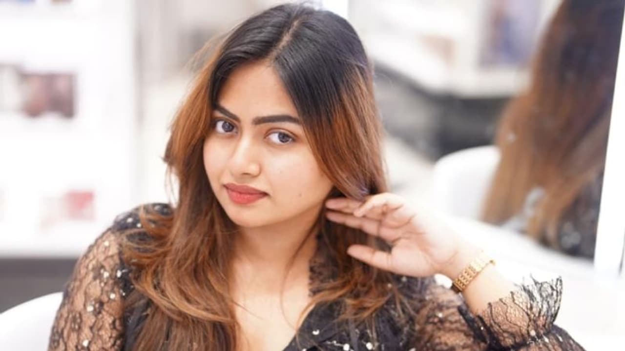 'ഞാന് കമ്മിറ്റഡ് ആയി എന്ന് വാര്ത്തകള് കണ്ടു'; പ്രതികരണവുമായി ശാലിന് സോയ 'ഞാന് കമ്മിറ്റഡ് ആയി എന്ന് വാര്ത്തകള് കണ്ടു'; പ്രതികരണവുമായി ശാലിന് സോയ