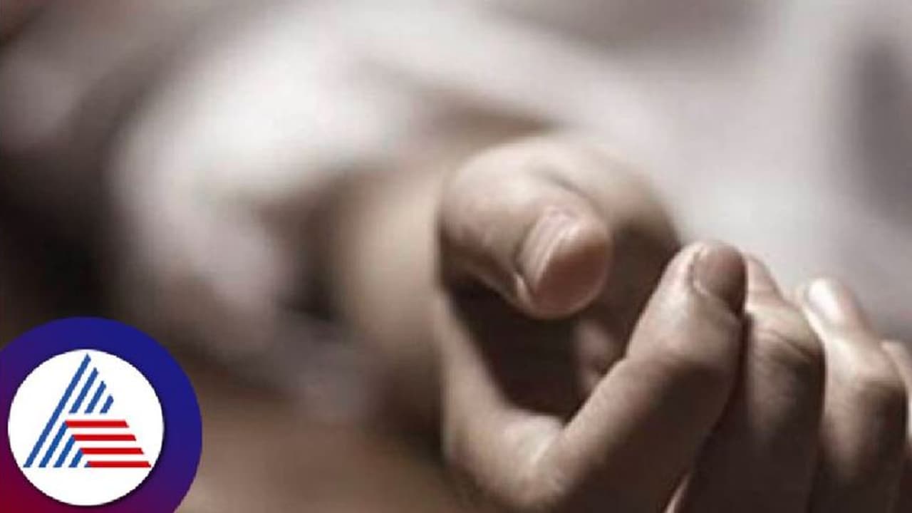 నరరూప రాక్షసుడు.. భార్యను ముక్కలుగా నరికి.. ఆపై మెదడును తిని.. పుర్రెను యాష్ ట్రేగా .. నరరూప రాక్షసుడు.. భార్యను ముక్కలుగా నరికి.. ఆపై మెదడును తిని.. పుర్రెను యాష్ ట్రేగా ..