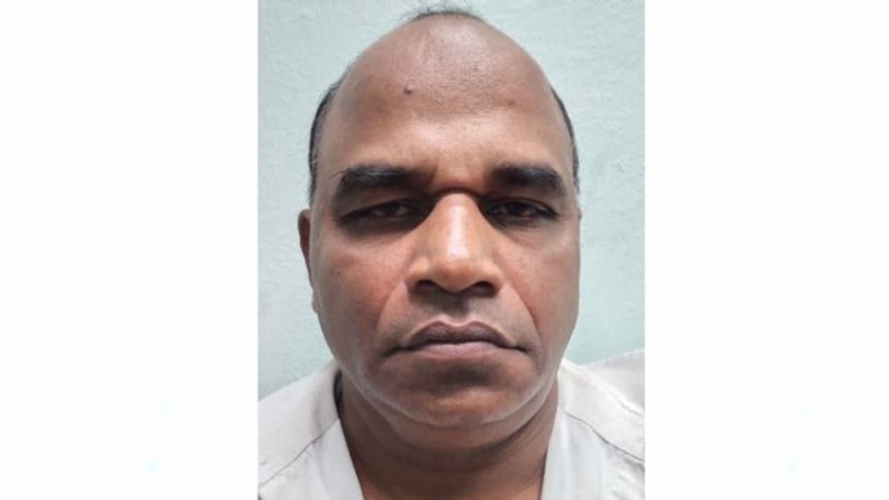 പ്രാർത്ഥിക്കാനെന്ന പേരില് വീട്ടില് കയറി പത്ത് വയസുകാരനെ പീഡിപ്പിച്ച മധ്യവയസ്കന് അറസ്റ്റില് പ്രാർത്ഥിക്കാനെന്ന പേരില് വീട്ടില് കയറി പത്ത് വയസുകാരനെ പീഡിപ്പിച്ച മധ്യവയസ്കന് അറസ്റ്റില്