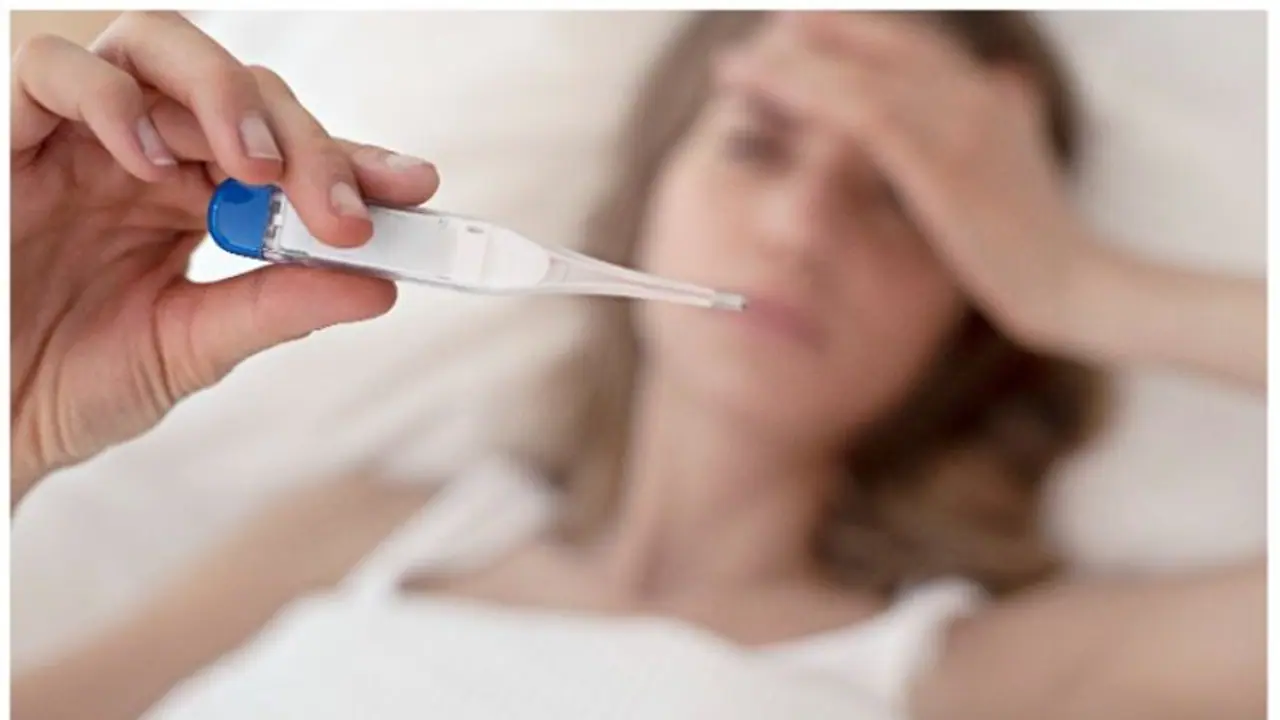 പകര്ച്ചപ്പനി വന്നാല് ചെയ്യേണ്ടത് എന്തൊക്കെ? അറിയേണ്ടതെല്ലാം പകര്ച്ചപ്പനി വന്നാല് ചെയ്യേണ്ടത് എന്തൊക്കെ? അറിയേണ്ടതെല്ലാം