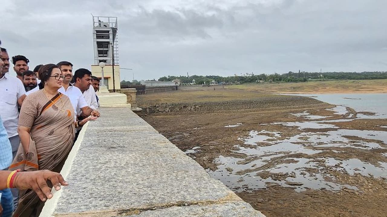 ಕೆಆರ್‌ಎಸ್‌ನಲ್ಲಿ ನೀರು ಕಡಿಮೆ: ಸಂಸದೆ ಸುಮಲತಾ ಅಂಬರೀಶ್‌ ಕಳವಳ