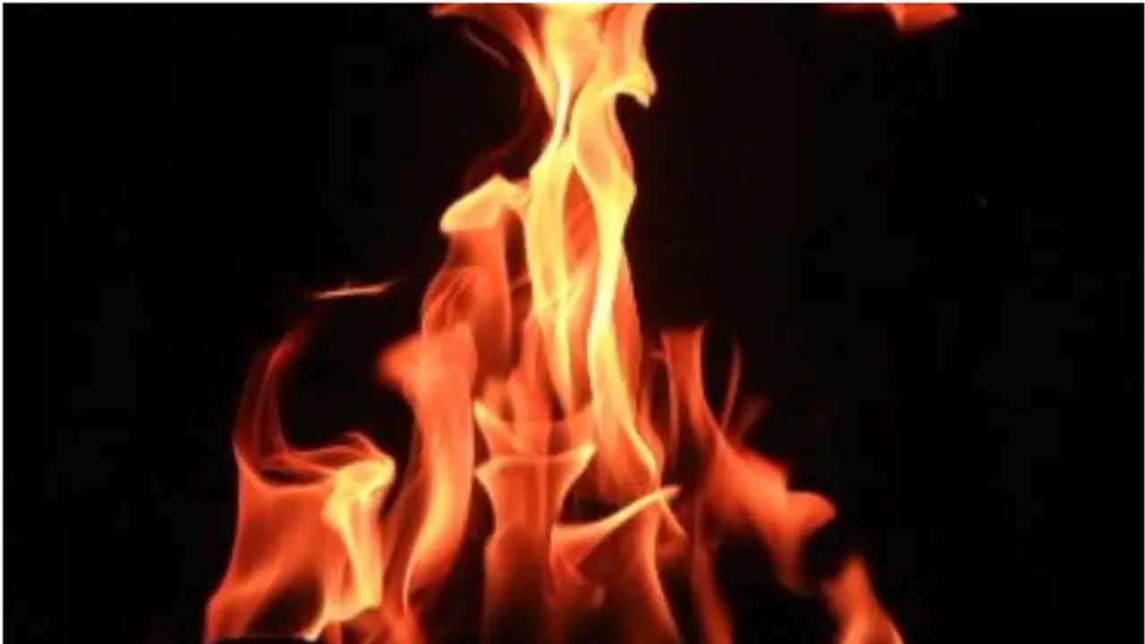 പെട്രോൾ പമ്പ് ജീവനക്കാരുടെ ഇടപെടലിൽ ഒഴിവായത് വന്‍ അപകടം