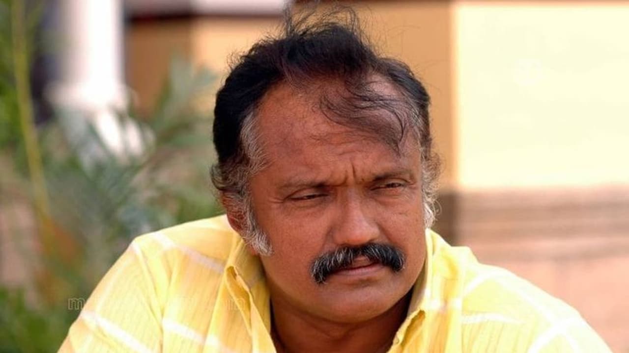 നടൻ ഭീമൻ രഘു എകെജി സെന്ററിൽ, ബിജെപി ബന്ധം ഉപേക്ഷിച്ചു; സിപിഎമ്മിലേക്ക്