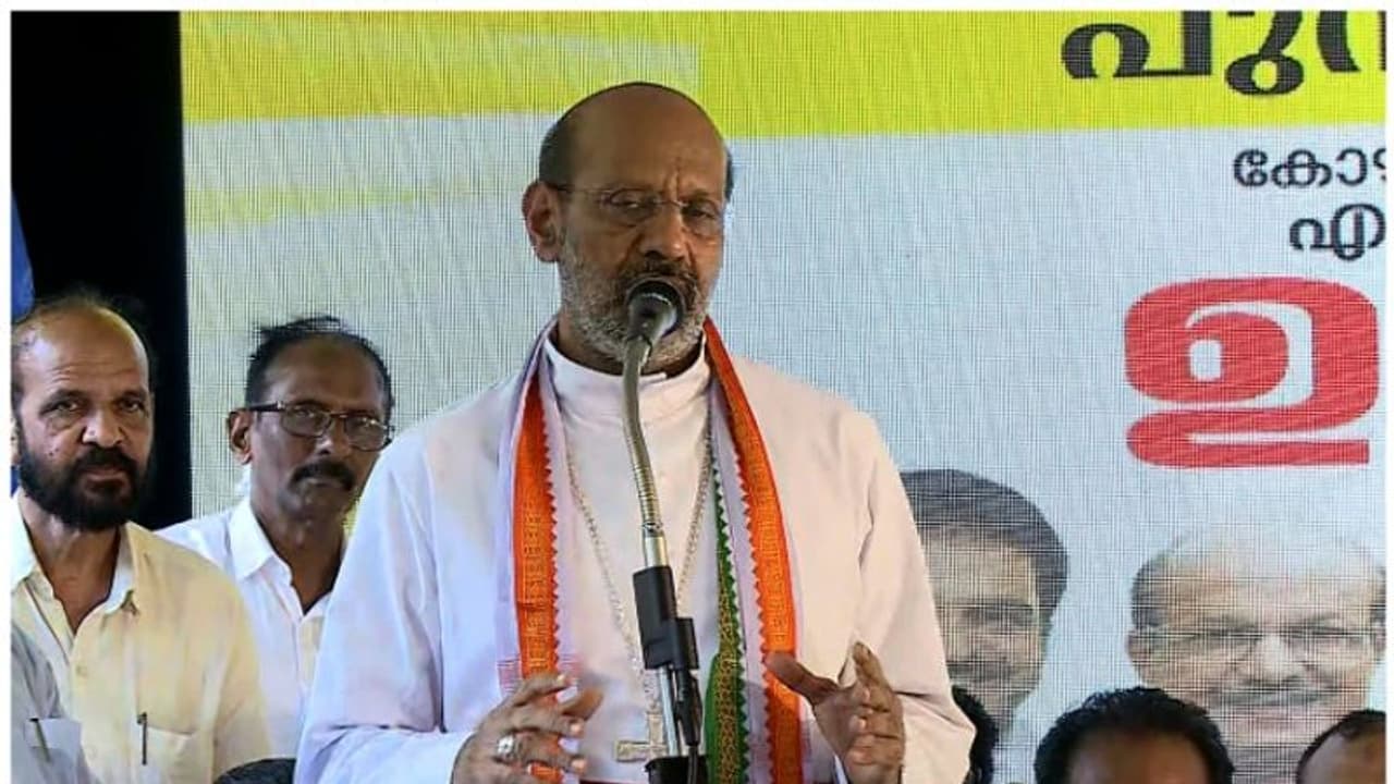 'മണിപ്പൂർ കലാപം ഒരു വിഭാഗത്തെ ഇല്ലാതാക്കാൻ കരുതിക്കൂട്ടി ചെയ്തത്, ജനപ്രതിനിധികളുടെ മൗനം ഭയപ്പെടുത്തുന്നു' 'മണിപ്പൂർ കലാപം ഒരു വിഭാഗത്തെ ഇല്ലാതാക്കാൻ കരുതിക്കൂട്ടി ചെയ്തത്, ജനപ്രതിനിധികളുടെ മൗനം ഭയപ്പെടുത്തുന്നു'