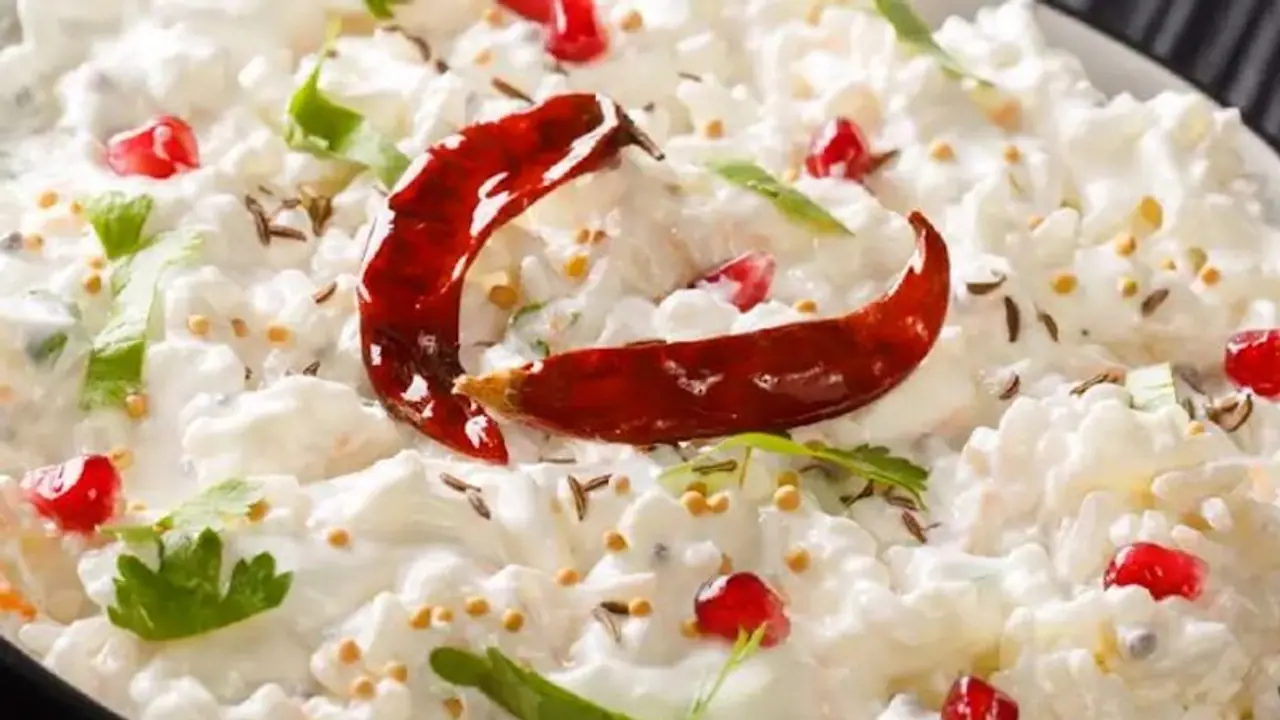 Moisturizing to Sunburn: 5 benefits of Curd Rice on Skin Moisturizing to Sunburn: 5 benefits of Curd Rice on Skin