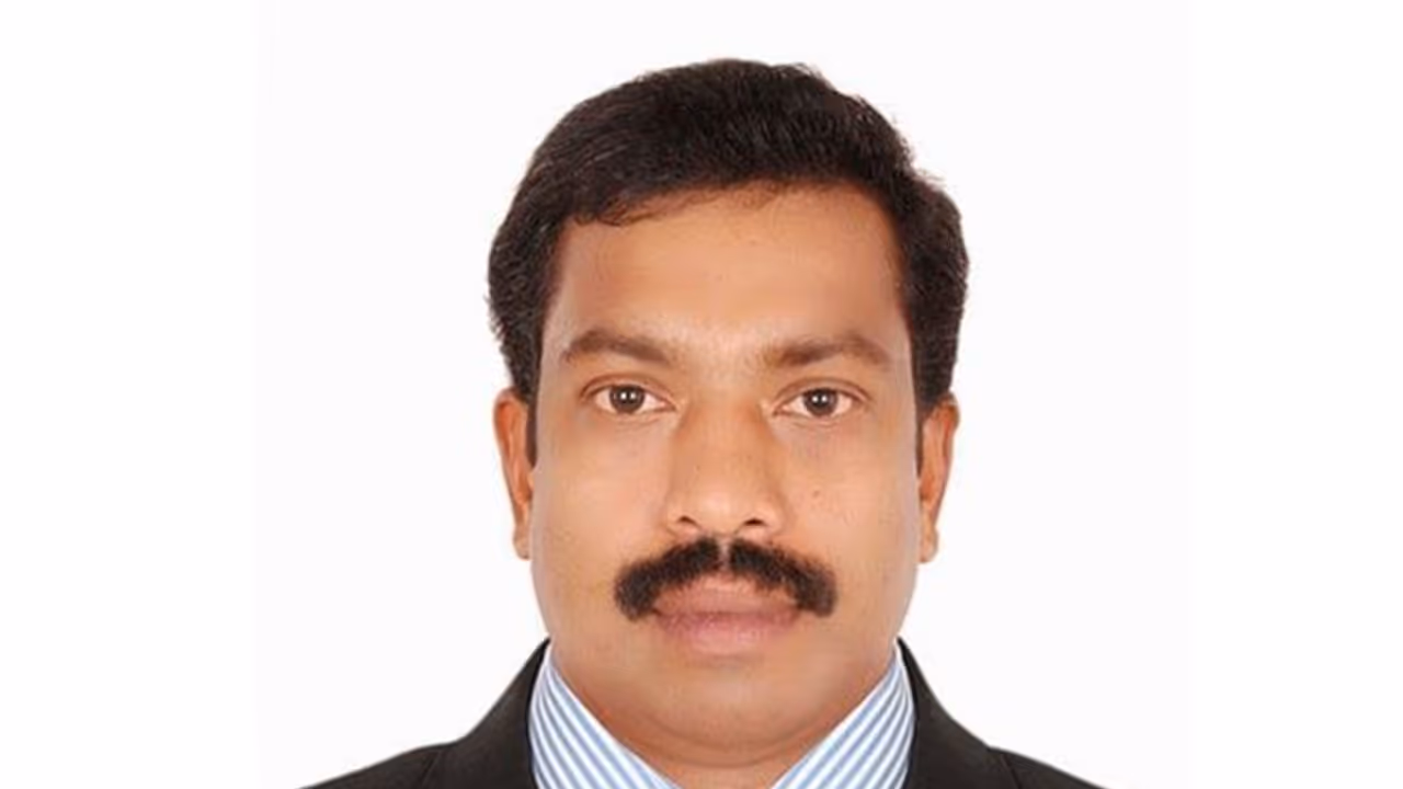 ബിഗ് ടിക്കറ്റ് ഡ്രീം കാർ ടിക്കറ്റിൽ പ്രവാസി സ്വന്തമാക്കിയത് BMW430i ബിഗ് ടിക്കറ്റ് ഡ്രീം കാർ ടിക്കറ്റിൽ പ്രവാസി സ്വന്തമാക്കിയത് BMW430i