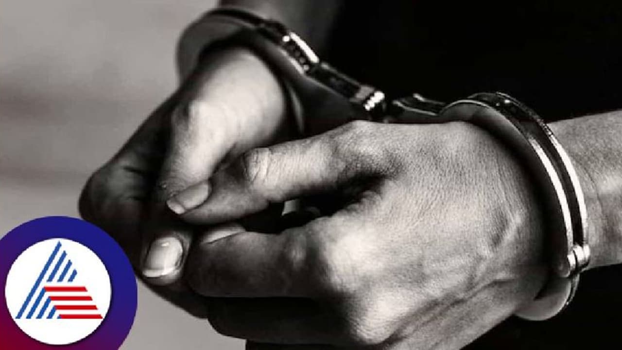 ಕೆಲಸ ಕೊಡಿಸುವುದಾಗಿ ಹೇಳಿ ಮಹಿಳೆಯನ್ನ ವೇಶ್ಯಾವಾಟಿಕೆಗೆ ತಳ್ಳಿದ ಧೂರ್ತರು! ಕೆಲಸ ಕೊಡಿಸುವುದಾಗಿ ಹೇಳಿ ಮಹಿಳೆಯನ್ನ ವೇಶ್ಯಾವಾಟಿಕೆಗೆ ತಳ್ಳಿದ ಧೂರ್ತರು!