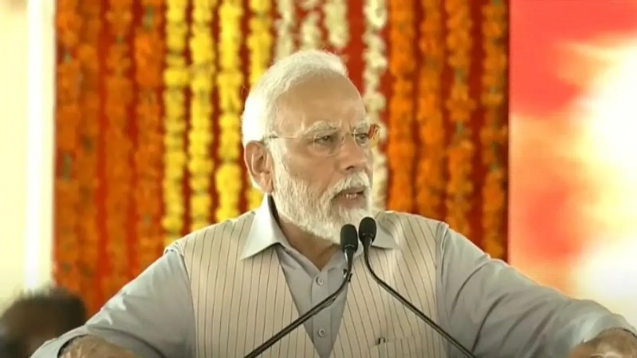 கேசிஆர் தனது குடும்பத்திற்காக மட்டுமே உழைக்கிறார், மற்றவர்களைப் பற்றி கவலைப்படுவதில்லை: பிரதமர் மோடி 