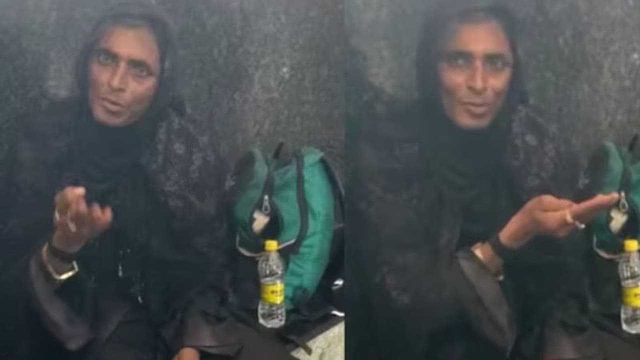 கையில் போலி ஆதார்.. இலவசமாக பேருந்தில் செல்ல புர்கா அணிந்த ஆண்.. வசமாக சிக்கியது எப்படி? கையில் போலி ஆதார்.. இலவசமாக பேருந்தில் செல்ல புர்கா அணிந்த ஆண்.. வசமாக சிக்கியது எப்படி?