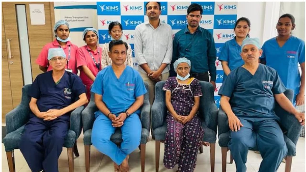 അപൂ‌‍ർവ്വ ശസ്ത്രക്രിയ; 14 മാസം മാത്രം പ്രായമുള്ള കുഞ്ഞിന്റെ വൃക്ക 58കാരിക്ക് മാറ്റിവെച്ചു, സ‌‍‍‌‌‌‌‌ർജറി വിജയം