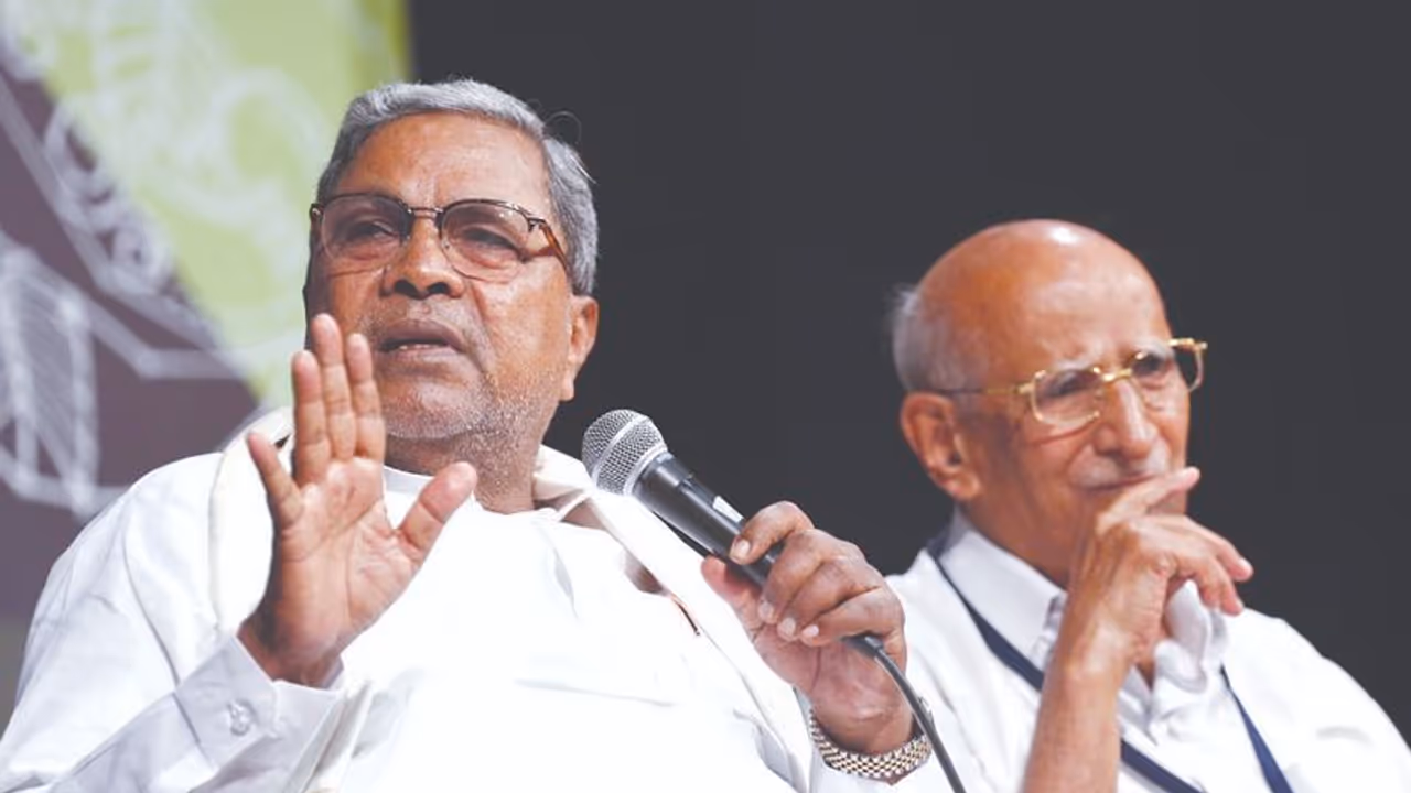 ಹೊರಗುತ್ತಿಗೆಯಲ್ಲೂ ಬಡವರಿಗೆ ಮೀಸಲಾತಿ: ಬೆಂಗಳೂರಿನಲ್ಲಿ ನಡೆದ ಸಂವಾದದಲ್ಲಿ ಸಿಎಂ ಸಿದ್ದು ಹೇಳಿಕೆ