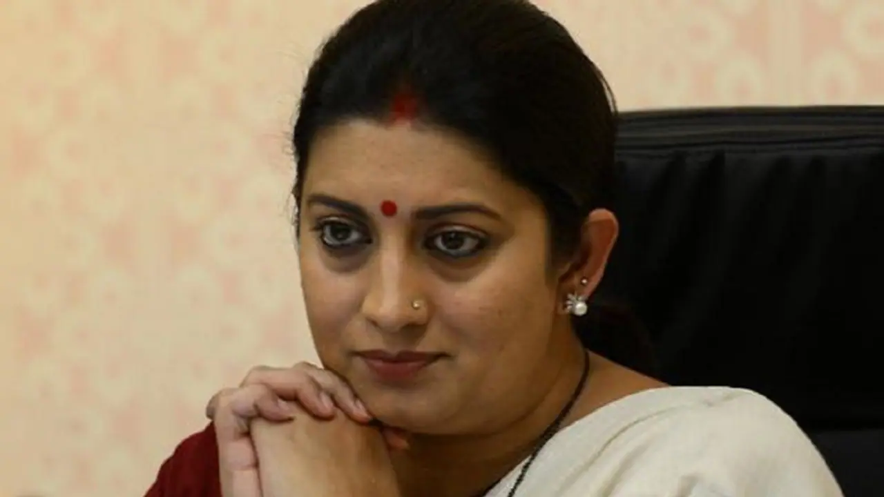 Smriti Irani shuts up netizen as they enquire about her marrying her friend’s husband