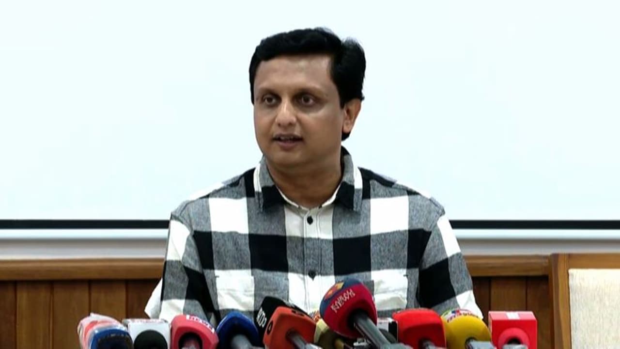 യുപി കേരളം താരതമ്യം നീചം, ശ്രമം യുപിയെ വെള്ള പൂശാൻ: കോൺഗ്രസ് നേതാക്കൾക്കെതിരെ മുഹമ്മദ് റിയാസ് യുപി കേരളം താരതമ്യം നീചം, ശ്രമം യുപിയെ വെള്ള പൂശാൻ: കോൺഗ്രസ് നേതാക്കൾക്കെതിരെ മുഹമ്മദ് റിയാസ്