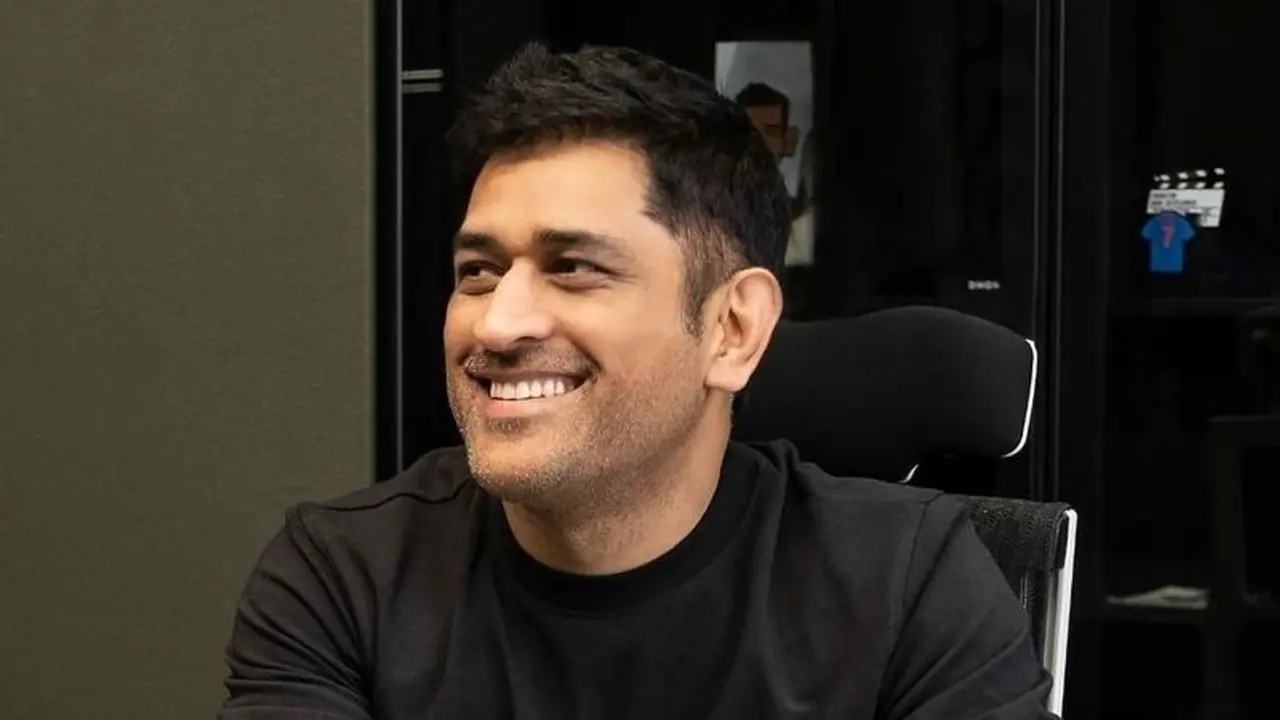 వైరల్ అవుతున్న ధోనీ అపాయింట్మెంట్ లెటర్... మాహీ, సీఎస్కేలను టార్గెట్ చేసిన లలిత్ మోదీ... వైరల్ అవుతున్న ధోనీ అపాయింట్మెంట్ లెటర్... మాహీ, సీఎస్కేలను టార్గెట్ చేసిన లలిత్ మోదీ...