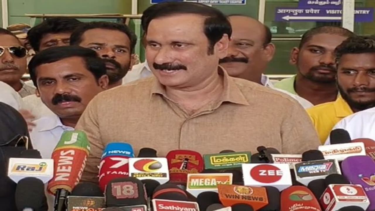 தேர்வுக்கட்டணம் என்ற பெயரில் மாணவர்களிடமே கொள்ளையடிப்பதா? சுந்தரனார் பல்கலை.க்கு எதிராக அன்புமணி ஆவேசம்