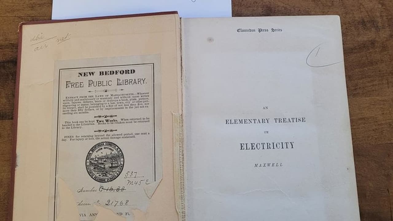 119 ஆண்டுகளுக்குப் பின் திரும்பி வந்த புத்தகம்! அமெரிக்க நூலகத்தில் நிகழ்ந்த அதிசயம்!