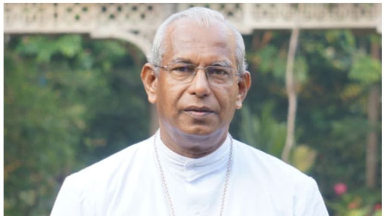 സിറോ മലബാർ സഭ ഭൂമി ഇടപാട് കേസ്: ഇഡിക്ക് മുന്നിൽ ഹാജരായില്ല, അസൗകര്യം, സാവകാശം തേടി മാർ ആൻഡ്രൂസ് താഴത്ത് സിറോ മലബാർ സഭ ഭൂമി ഇടപാട് കേസ്: ഇഡിക്ക് മുന്നിൽ ഹാജരായില്ല, അസൗകര്യം, സാവകാശം തേടി മാർ ആൻഡ്രൂസ് താഴത്ത്