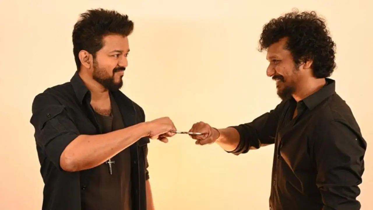 ഇനി മൂന്ന് മാസത്തെ കാത്തിരിപ്പ്; 'ലിയോ'യ്ക്ക് പാക്കപ്പ് ഇനി മൂന്ന് മാസത്തെ കാത്തിരിപ്പ്; 'ലിയോ'യ്ക്ക് പാക്കപ്പ്