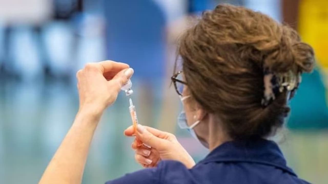 ഇന്സുലിന് ആയുധമാക്കി, വിവിധ വയോജനകേന്ദ്രത്തില് നഴ്സ് കൊലപ്പെടുത്തിയത് 19 പേരെ ഇന്സുലിന് ആയുധമാക്കി, വിവിധ വയോജനകേന്ദ്രത്തില് നഴ്സ് കൊലപ്പെടുത്തിയത് 19 പേരെ