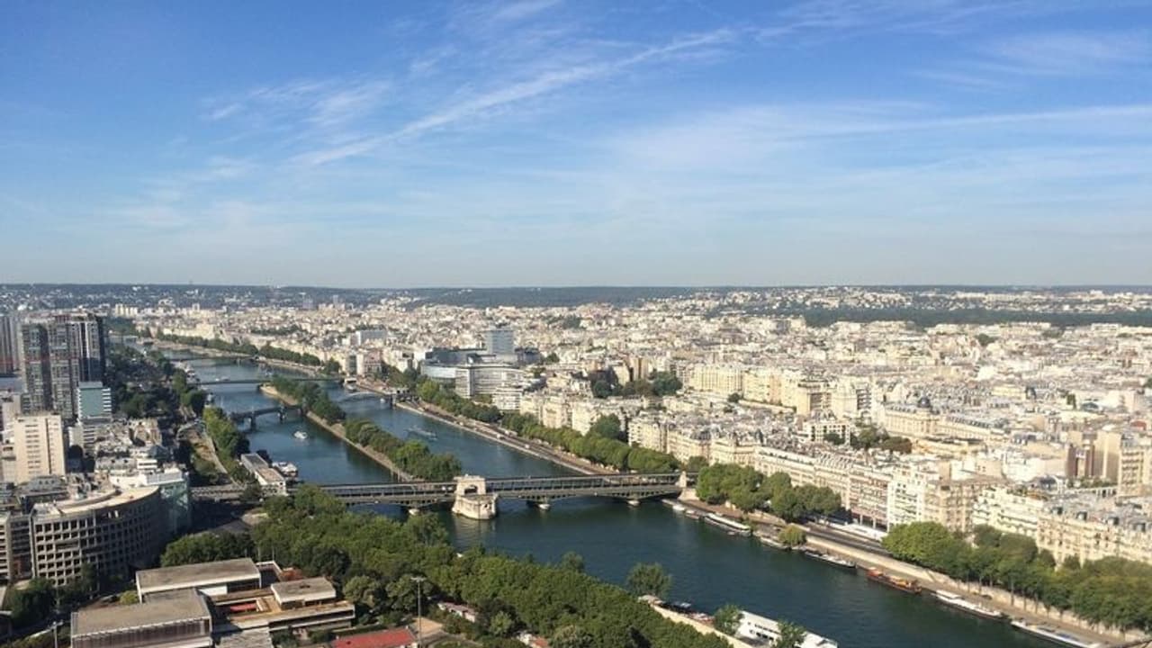 ಫ್ರಾನ್ಸ್‌ನ ಈ ನದಿಯಲ್ಲಿ ನೂರು ವರ್ಷಗಳ ಬಳಿಕ ಸ್ವಿಮ್ಮಿಂಗ್‌ಗೆ ಸಿಕ್ತು ಪರ್ಮೀಷನ್‌!