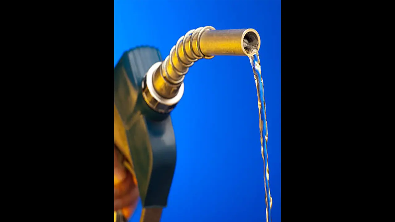 Petrol Diesel Price Today: ಆಯುಧಪೂಜೆ ದಿನ ನಿಮ್ಮ ನಗರಗಳಲ್ಲಿ ಪೆಟ್ರೋಲ್, ಡೀಸೆಲ್ ಬೆಲೆ ಎಷ್ಟಿದೆ ನೋಡಿ.. Petrol Diesel Price Today: ಆಯುಧಪೂಜೆ ದಿನ ನಿಮ್ಮ ನಗರಗಳಲ್ಲಿ ಪೆಟ್ರೋಲ್, ಡೀಸೆಲ್ ಬೆಲೆ ಎಷ್ಟಿದೆ ನೋಡಿ..