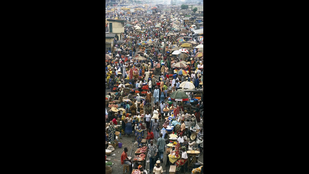 மக்கள் தலையில் கடன் சுமையை ஏற்றிய வளர்ந்த நாடுகள்; இந்தியா எங்க இருக்குன்னு பாருங்க, கொண்டாடுங்க!! மக்கள் தலையில் கடன் சுமையை ஏற்றிய வளர்ந்த நாடுகள்; இந்தியா எங்க இருக்குன்னு பாருங்க, கொண்டாடுங்க!!