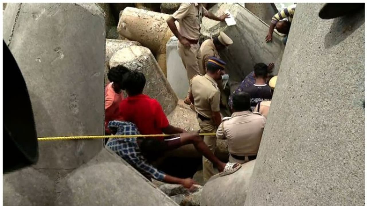 കണ്ണീരായി മുതലപ്പൊഴി; വള്ളം മറിഞ്ഞ് കാണാതായ നാലുപേരുടെയും മൃതദേഹങ്ങൾ കിട്ടി