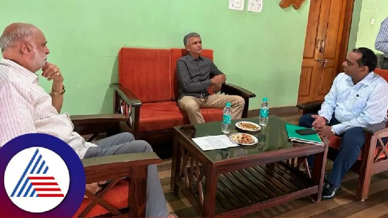 ಯಲ್ಲಾಪುರವನ್ನು ಬರಪೀಡಿತ ತಾಲೂಕೆಂದು ಘೋಷಿಸಲು ಸಚಿವರಿಗೆ ಮನವಿ ಸಲ್ಲಿಸಿದ ಹೆಬ್ಬಾರ್ 