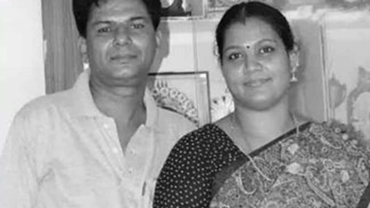 BREAKING : ஷாக்கிங் நியூஸ்! திமுக பெண் கவுன்சிலர் குடும்பத்துடன் தற்கொலை! காரணம் என்ன?