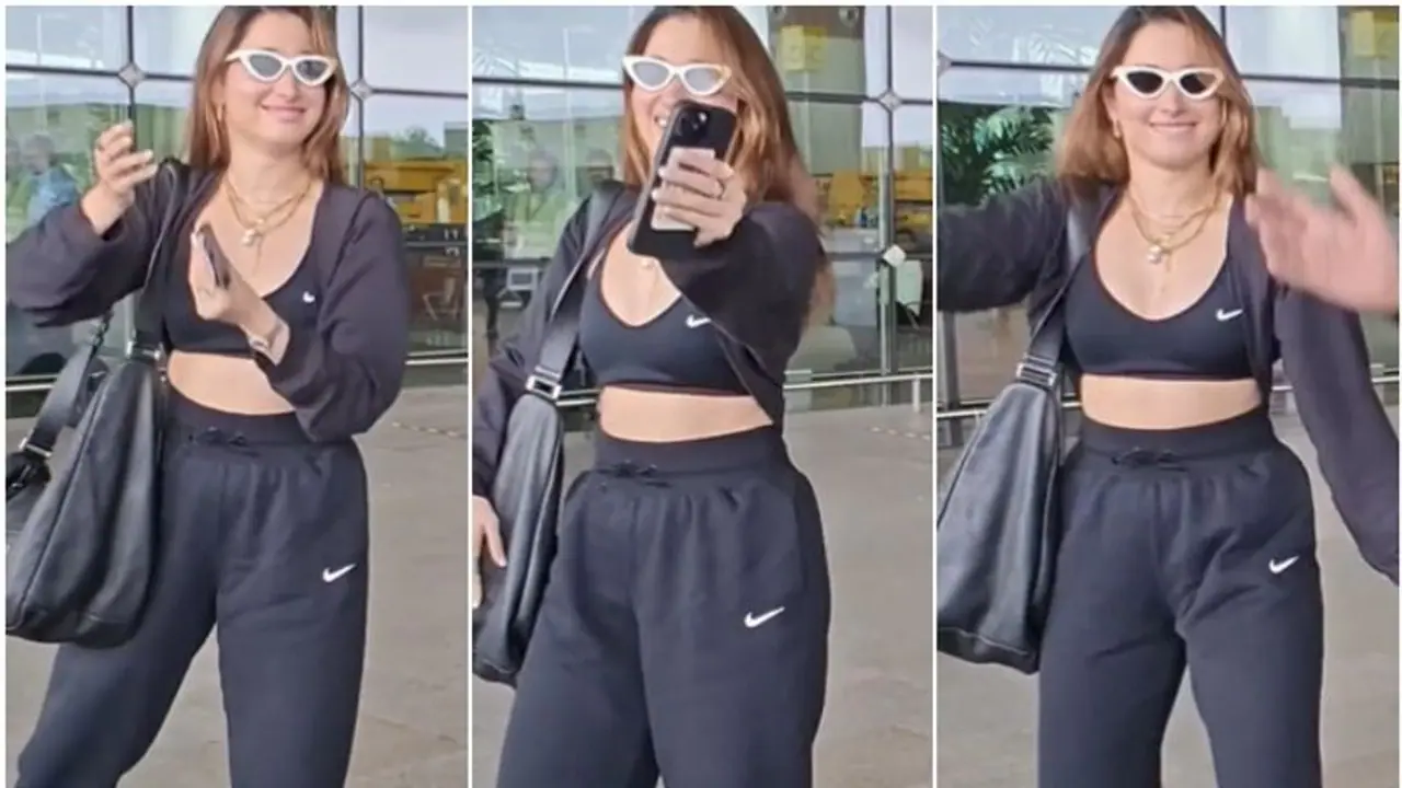 Tamannah Bhatia: ‘ಕಾವಾಲಾ’ ಹಾಡಿನ ಹವಾ; ಏರ್ಪೋರ್ಟ್ನಲ್ಲೇ ಡ್ಯಾನ್ಸ್ ಮಾಡಿದ ಮಿಲ್ಕಿ ಬ್ಯೂಟಿ Tamannah Bhatia: ‘ಕಾವಾಲಾ’ ಹಾಡಿನ ಹವಾ; ಏರ್ಪೋರ್ಟ್ನಲ್ಲೇ ಡ್ಯಾನ್ಸ್ ಮಾಡಿದ ಮಿಲ್ಕಿ ಬ್ಯೂಟಿ