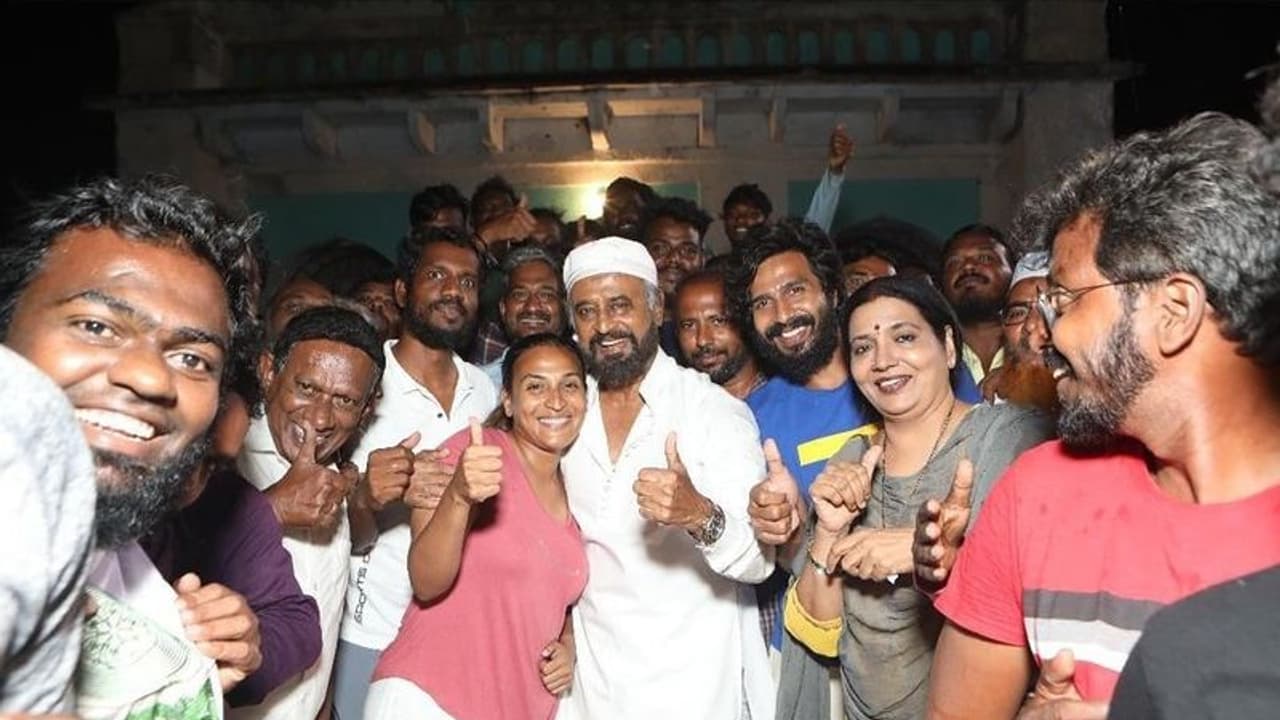 లాల్ సలామ్ కి గుమ్మడికాయ కొట్టిన రజినీకాంత్! లాల్ సలామ్ కి గుమ్మడికాయ కొట్టిన రజినీకాంత్!