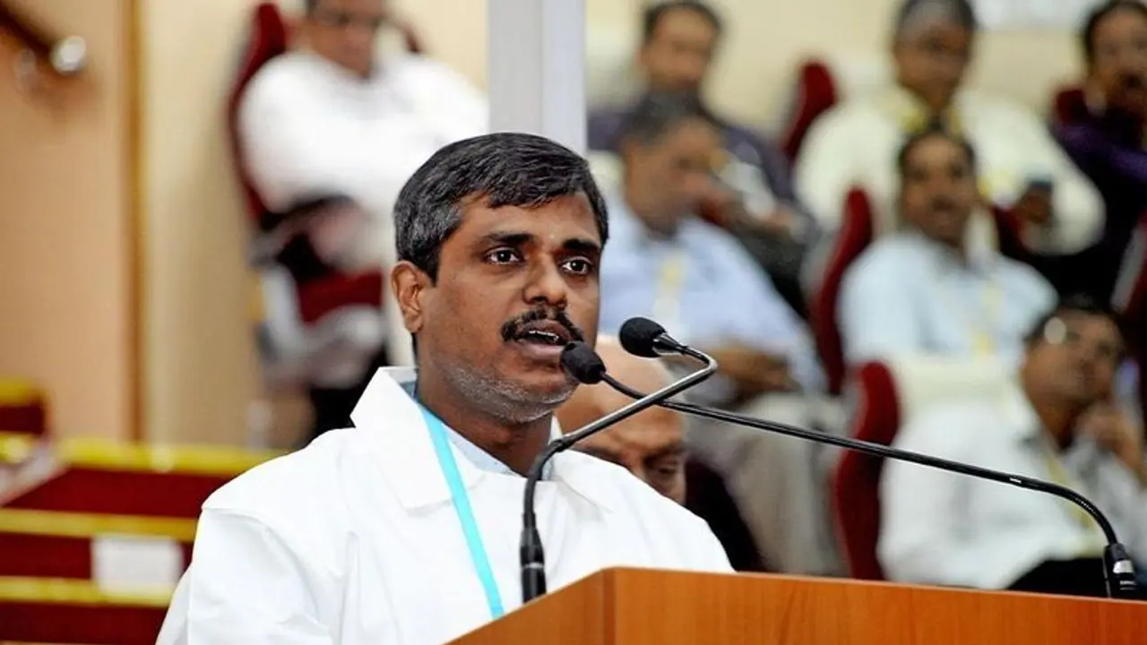 சந்திராயன் 3 திட்டத்தில் முக்கிய பங்காற்றிய தமிழர்... இஸ்ரோ விஞ்ஞானி வீர முத்துவேல்!