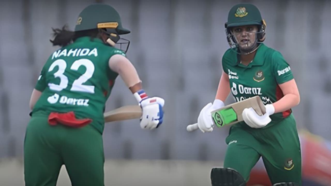 മിന്നുമണി മിന്നിയിട്ടും ബംഗ്ലാദേശിനെതിരായ അവസാന ടി20യില് ഇന്ത്യക്ക് തോല്വി മിന്നുമണി മിന്നിയിട്ടും ബംഗ്ലാദേശിനെതിരായ അവസാന ടി20യില് ഇന്ത്യക്ക് തോല്വി