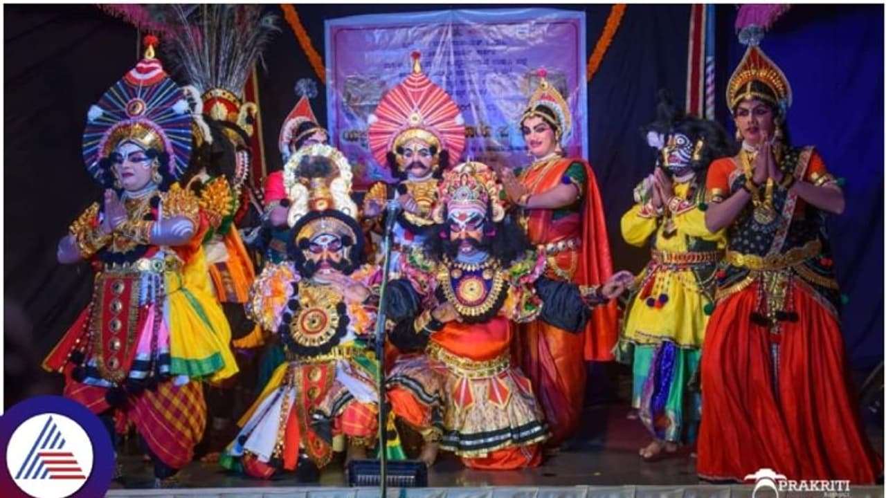 ಯಕ್ಷಗಾನ ತರಬೇತಿ ಪಡೆದ ಮಂಗಳಮುಖಿಯರು: ಭಿಕ್ಷಾಟನೆ ಬಿಟ್ಟು ಕಲಾವಿದರಾಗಿ ಮಾರ್ಪಾಡು